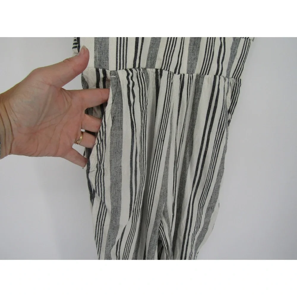 American Eagle Jumpsuit‎ Medium White Black Striped Linen Wide Leg Breathable
